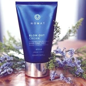 Monat Blow Out Cream